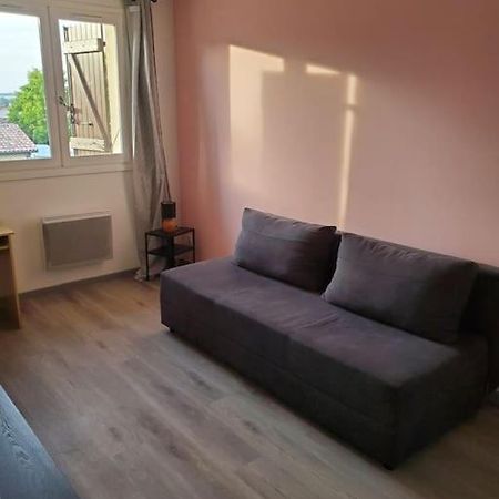 Appartement Moderne Et Equipe Л'Иль-Журден Экстерьер фото